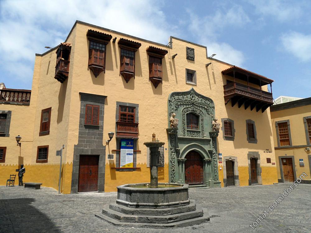 дворец Casa de Colón