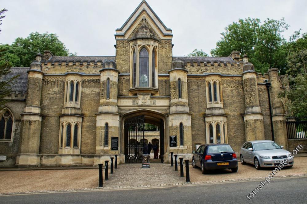 Highgate Cemetery