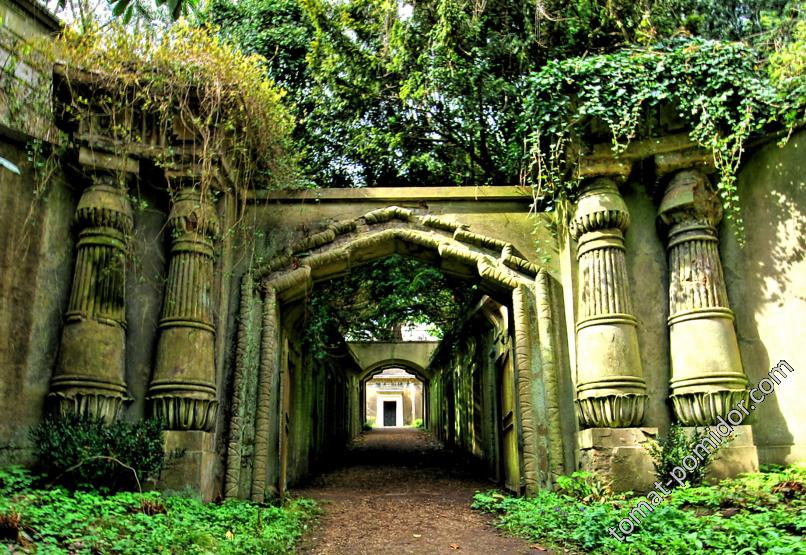 Highgate Cemetery