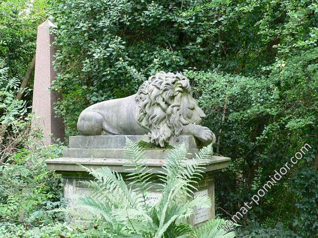 Highgate Cemetery