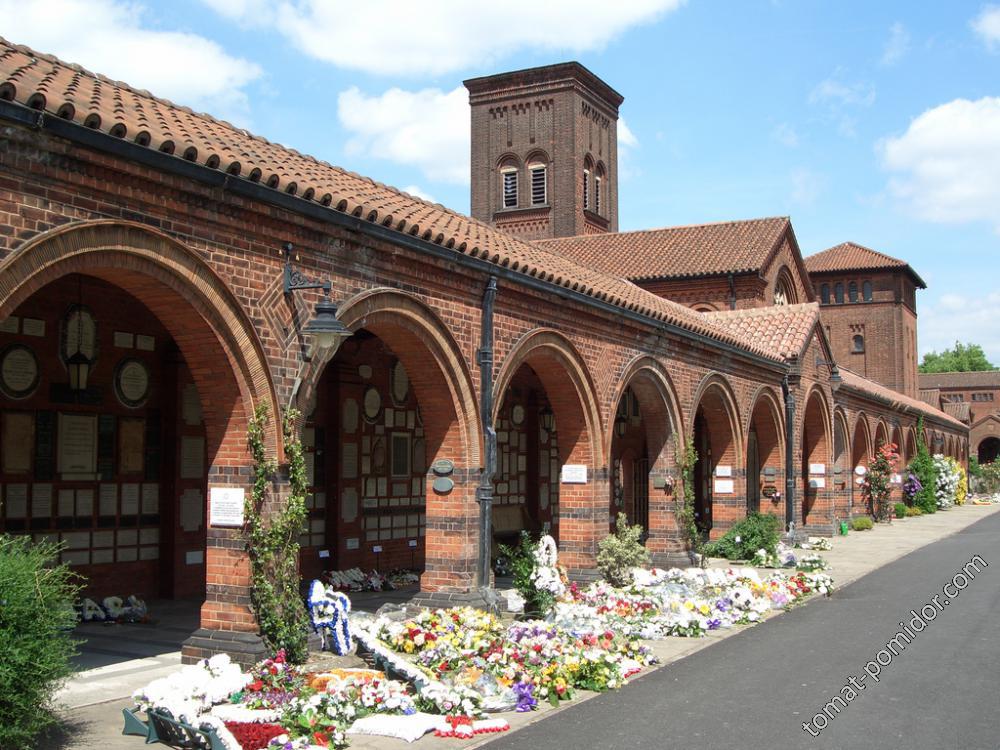 Golders Green Crematorium and Mausoleum