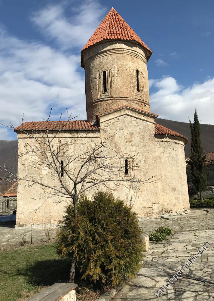 Киш, албанская церковь